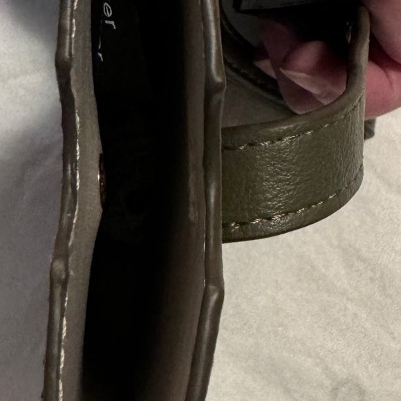 Ashlii Lanyard - Phone Wristlet / Lanyard by International Concepts | Moss | NWT - Picture 5 of 6